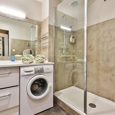 2 Pieces, Piscine Et Parking Centre De St Tropez Appartement Saint-Tropez