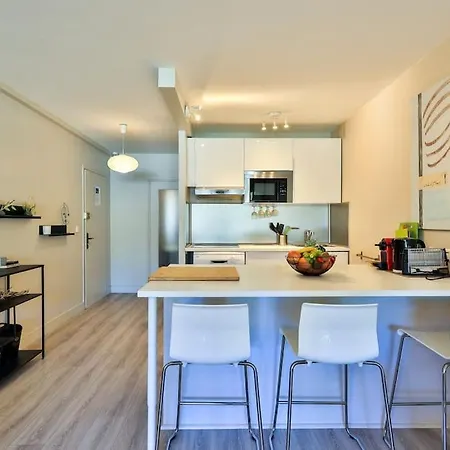 Appartement 2 Pieces, Piscine Et Parking Centre De St Tropez